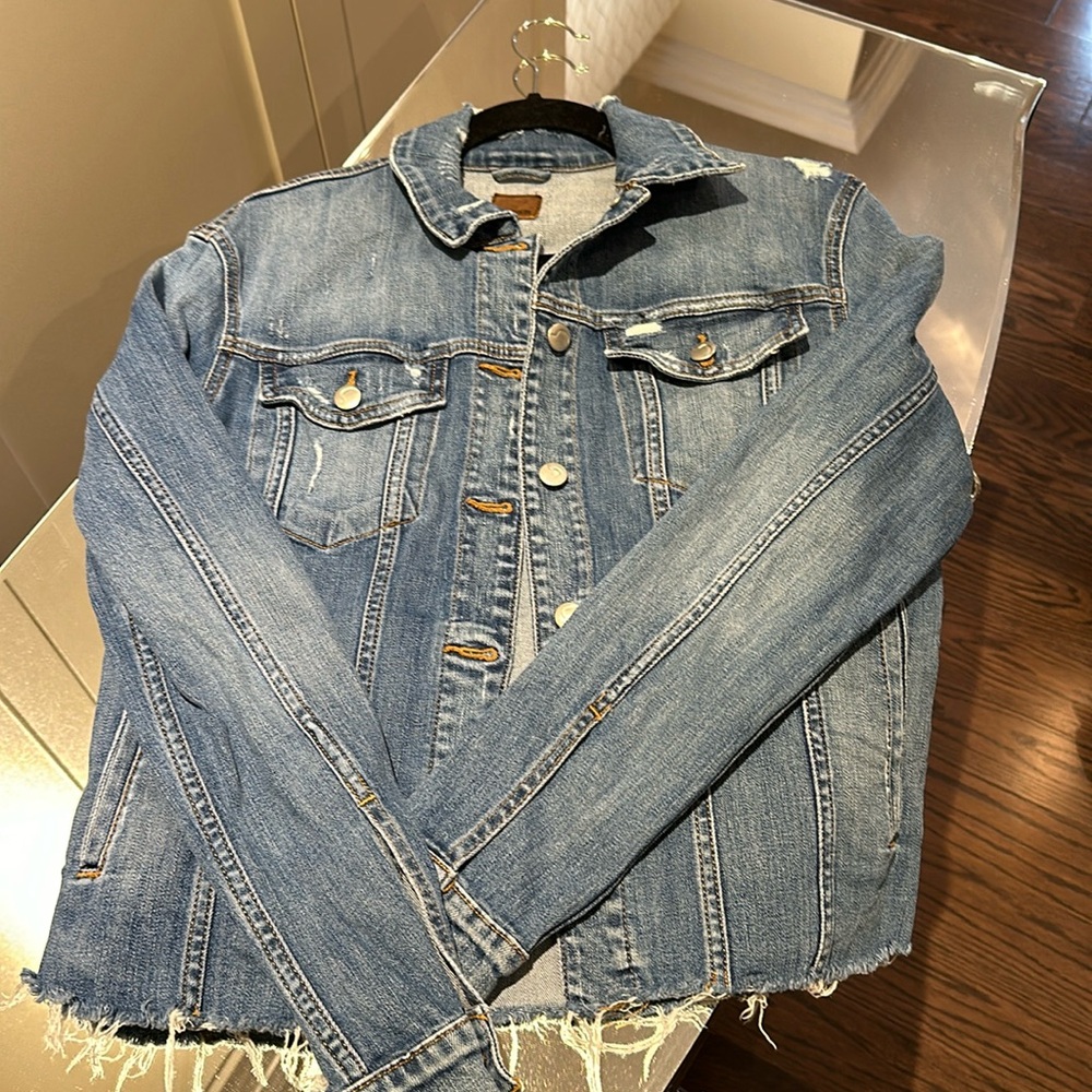 Raw hem Joe’s distressed jean jacket